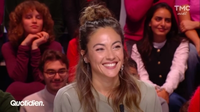 2024-11-12_-_Quotidien_-_Cats_Eyes_Interview_mp46960.jpg
