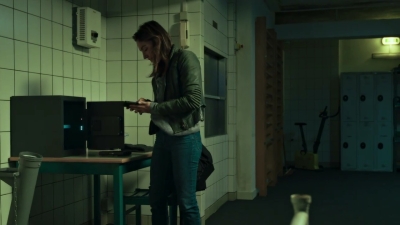 Piste_Noire_S01E02_mkv5663.jpg