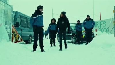 Piste_Noire_S01E06_mkv7797.jpg