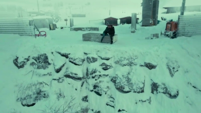 Piste_Noire_S01E06_mkv8589.jpg