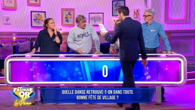 Une_Famille_En_Or_avi3125.jpg